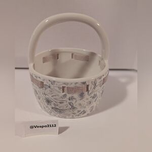 Target Bullseye Playground Easter Basket Bunny Grey Bunnies Ceramic Spring Decor